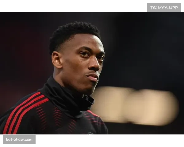 狼队长期垫底积分榜 球迷抗议活动持续发酵